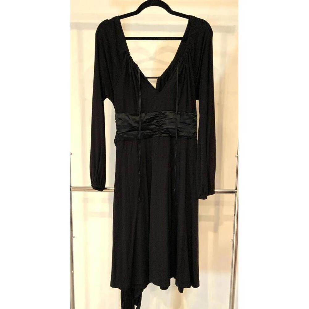 Elegant Bebe Black Dress - Size L